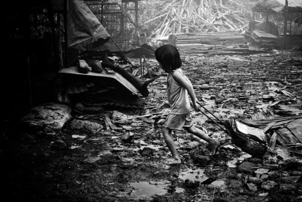 40 Stunning Black and White Photos