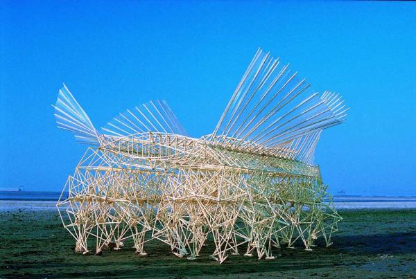 Kinetic Sculptures by Theo Janssen
