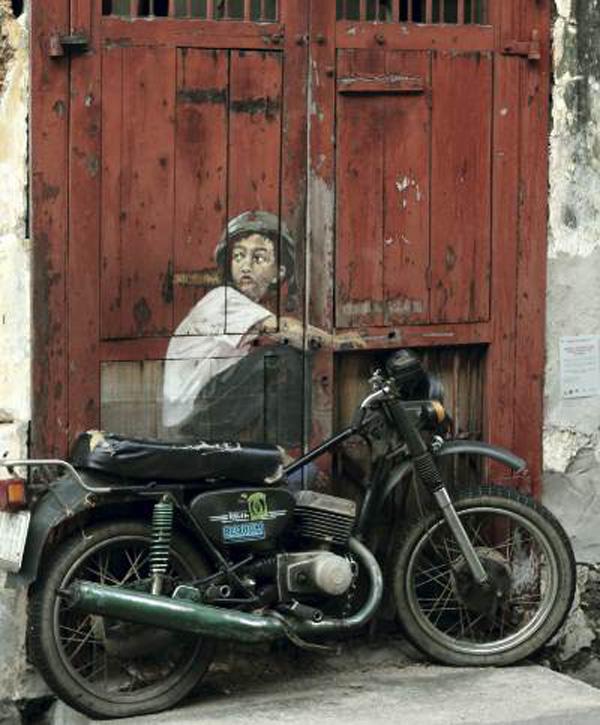 Street Art by Ernest Zacharevic