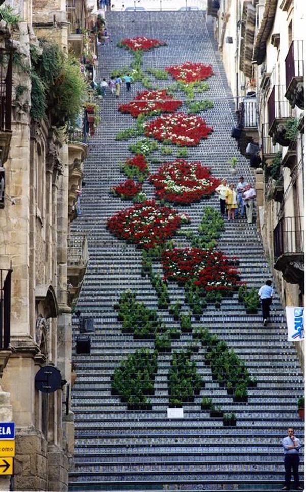 30 Beautiful Street Artworks on Stairs
