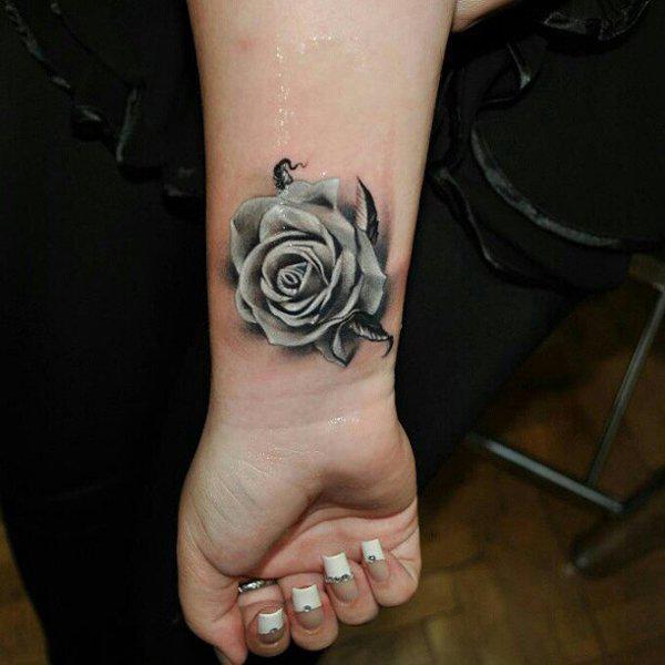 140 Meaningful Rose Tattoo Designs