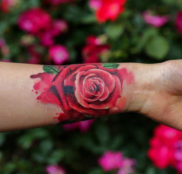 140 Meaningful Rose Tattoo Designs