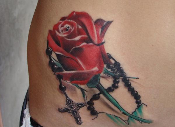 140 Meaningful Rose Tattoo Designs