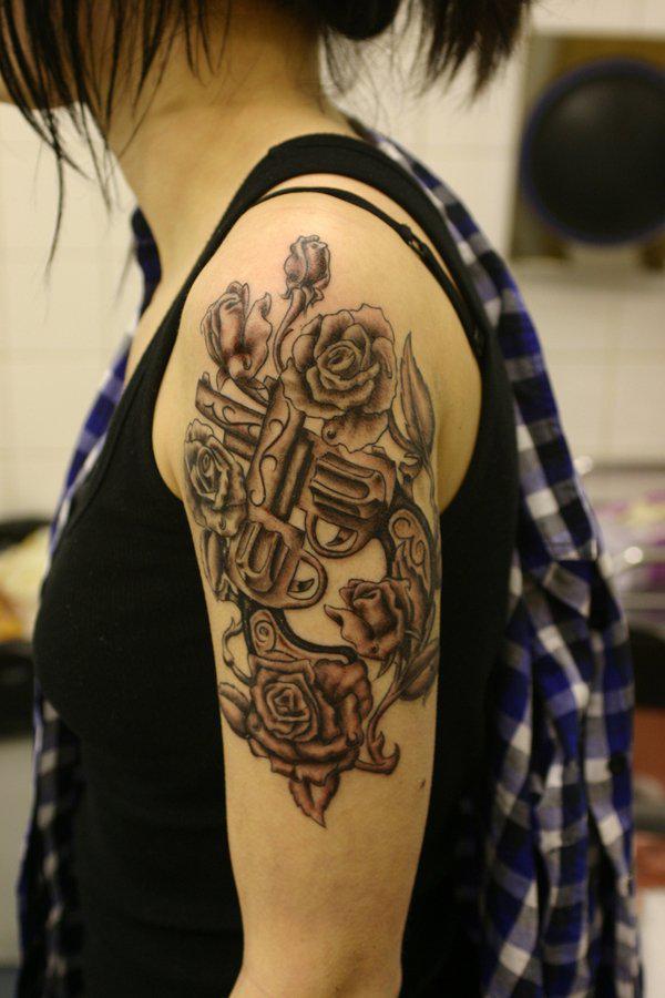 140 Meaningful Rose Tattoo Designs