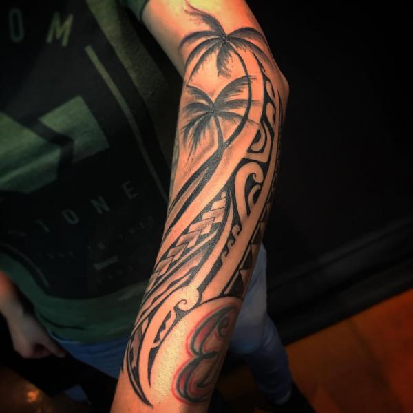 110+ Awesome Tribal Tattoo Designs