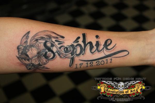 70 Awesome Tattoo Fonts Designs