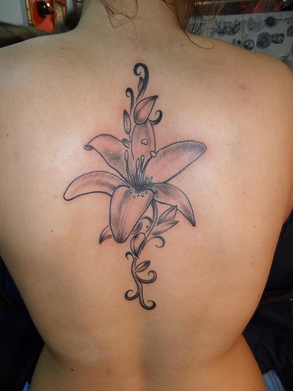 90 Awesome Lily Tattoo Designs with Meaning