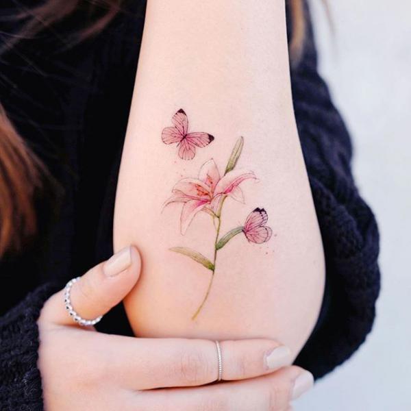90 Awesome Lily Tattoo Designs with Meaning