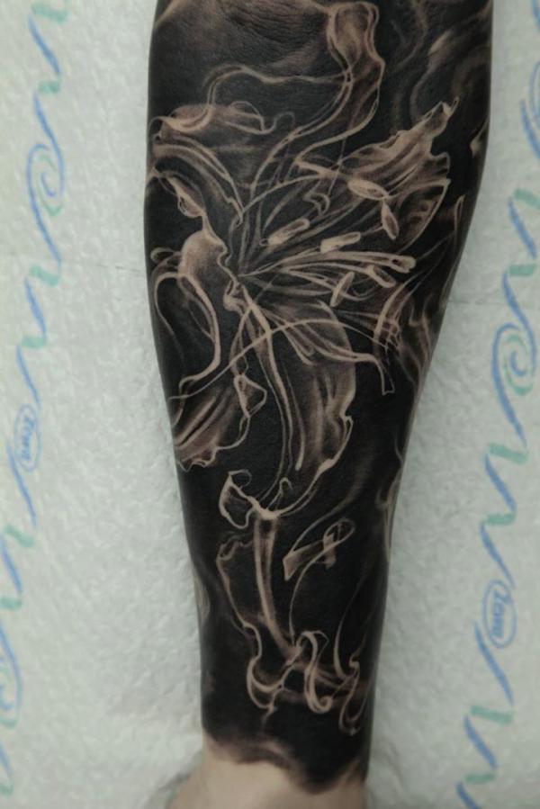90 Awesome Lily Tattoo Designs with Meaning