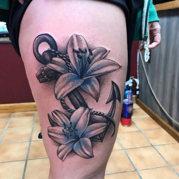 90 Awesome Lily Tattoo Designs with Meaning