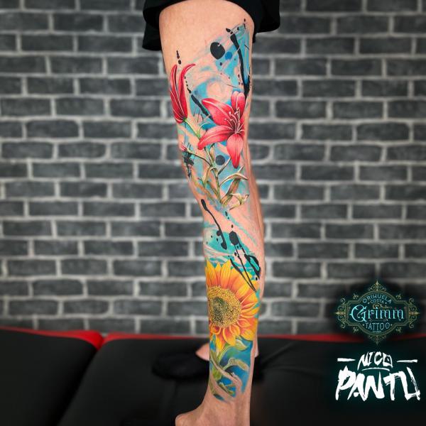 90 Awesome Lily Tattoo Designs with Meaning