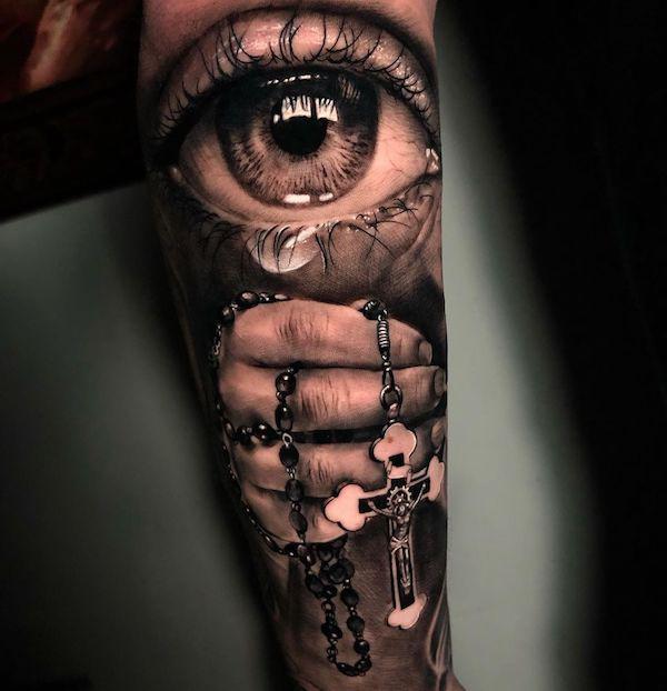 100 Eye Tattoos to Inspire Your Next Ink