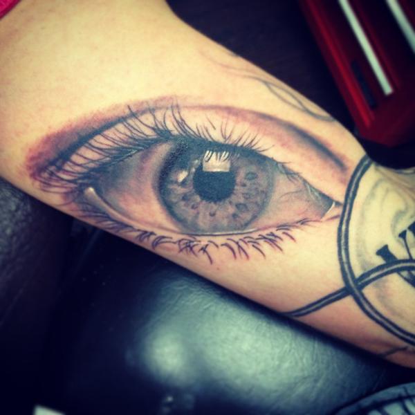 100 Eye Tattoos to Inspire Your Next Ink