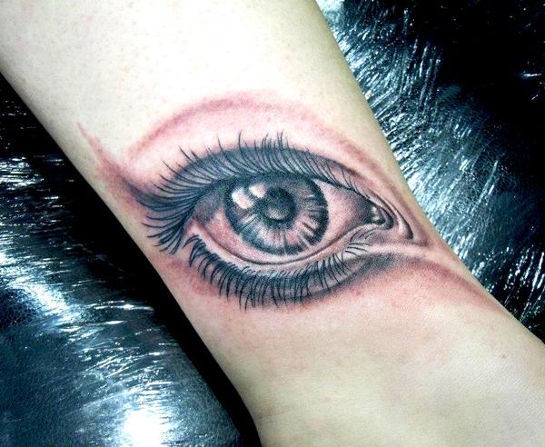 100 Eye Tattoos to Inspire Your Next Ink