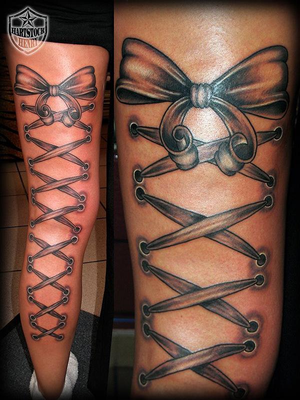 30 Cute Ribbon Tattoos for Women