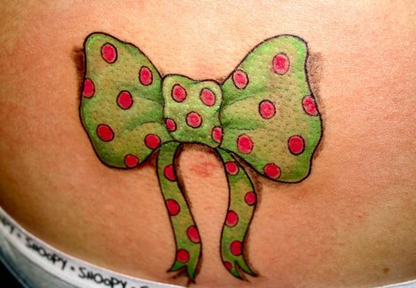 30 Cute Ribbon Tattoos for Women
