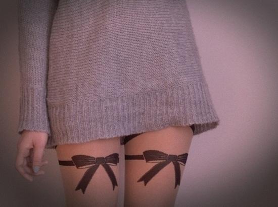 30 Cute Ribbon Tattoos for Women