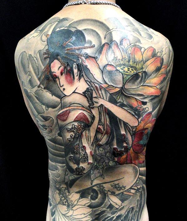 50 Amazing Girl Tattoo Designs