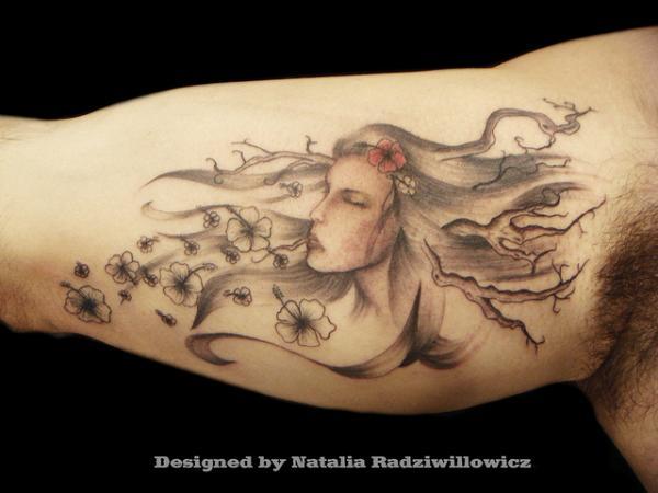 50 Amazing Girl Tattoo Designs