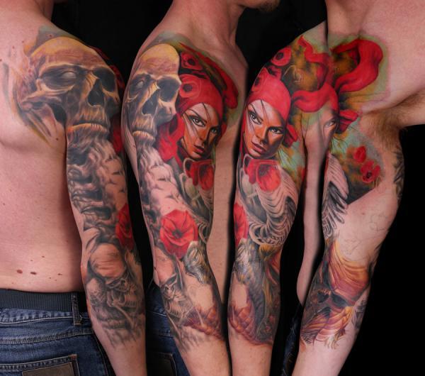 50 Amazing Girl Tattoo Designs