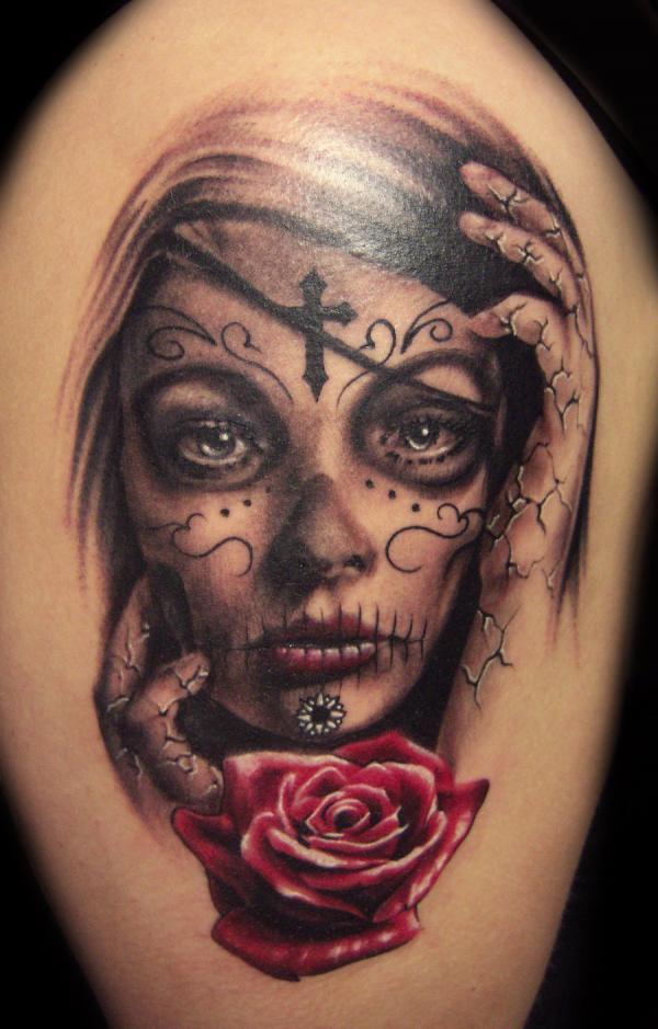 50 Amazing Girl Tattoo Designs