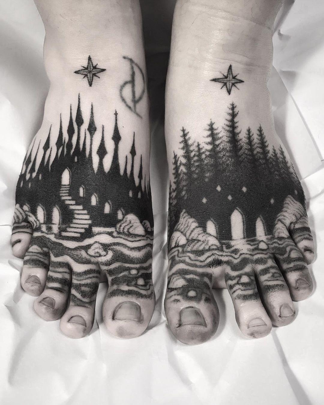 50 Awesome Foot Tattoo Designs