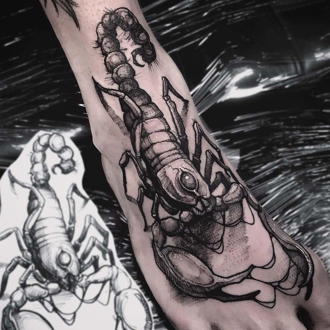 50 Awesome Foot Tattoo Designs