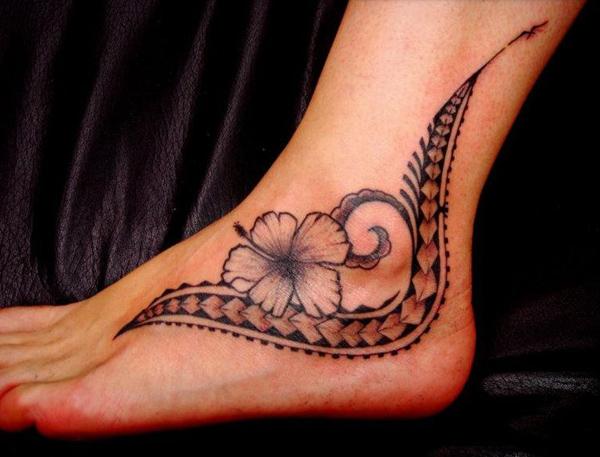 50 Awesome Foot Tattoo Designs
