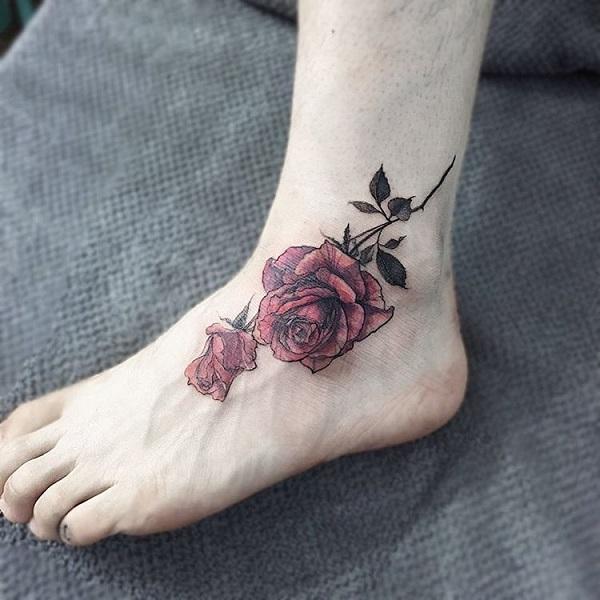 50 Awesome Foot Tattoo Designs