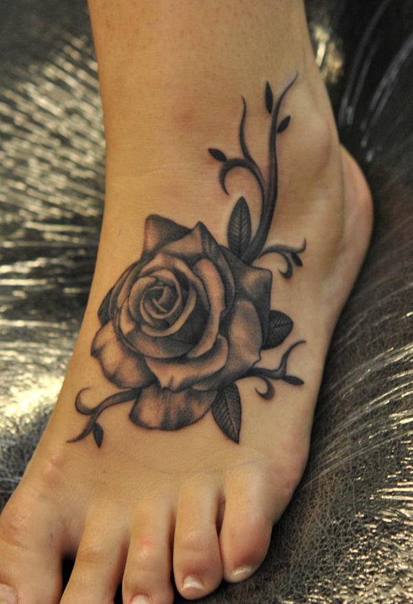 50 Awesome Foot Tattoo Designs