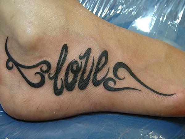 50 Awesome Foot Tattoo Designs
