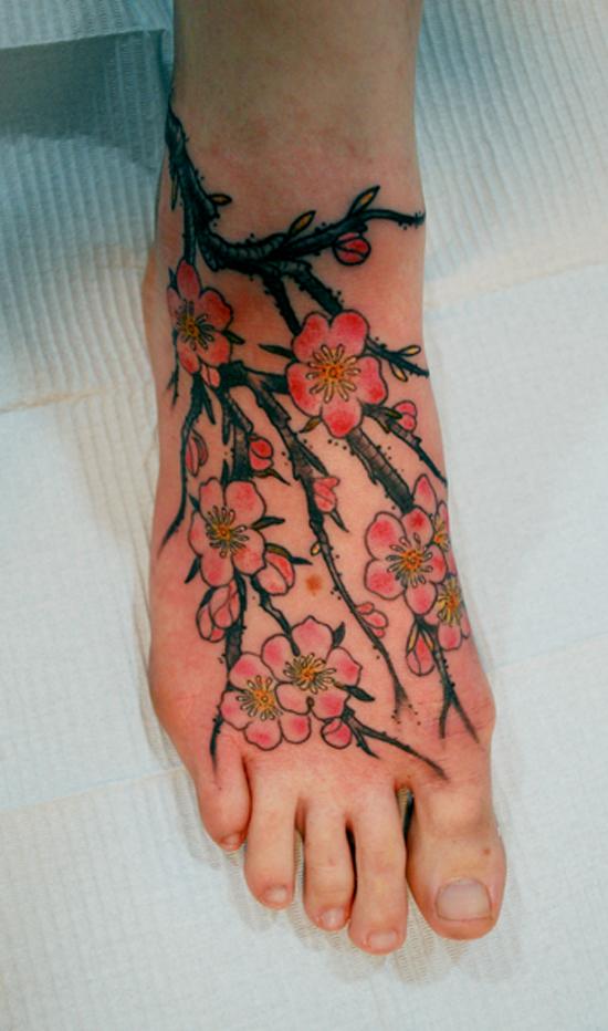 50 Awesome Foot Tattoo Designs