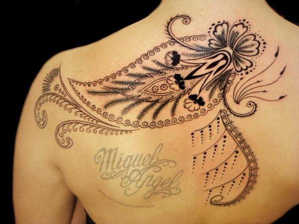 50 Intricate Henna Tattoo Designs