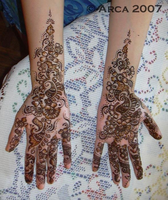 50 Intricate Henna Tattoo Designs