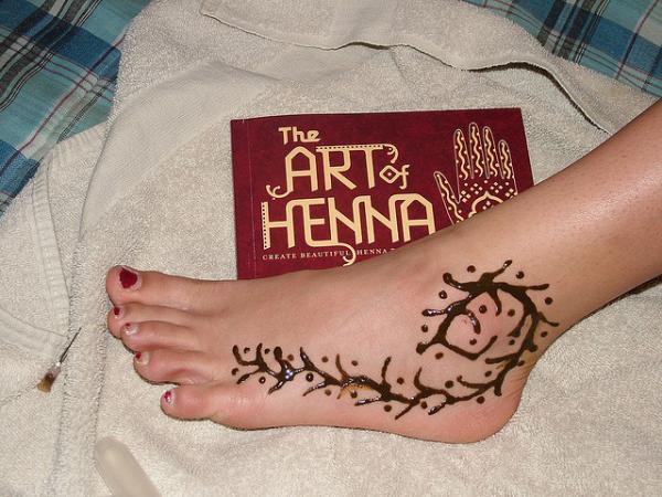 50 Intricate Henna Tattoo Designs