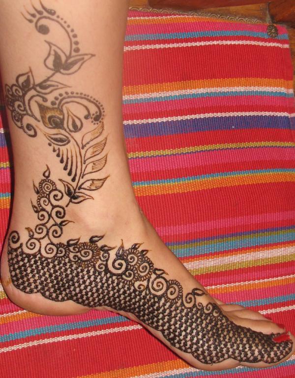 50 Intricate Henna Tattoo Designs