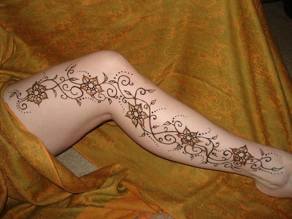 50 Intricate Henna Tattoo Designs