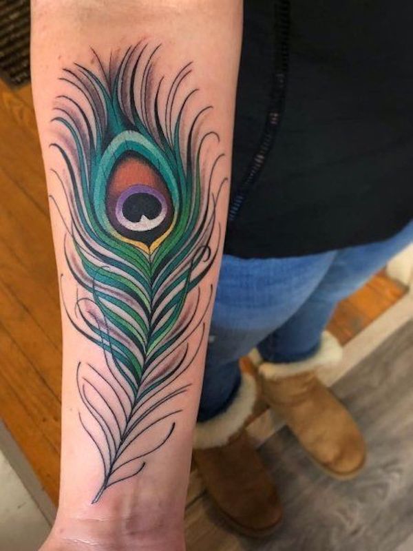50 Beautiful Feather Tattoo Designs