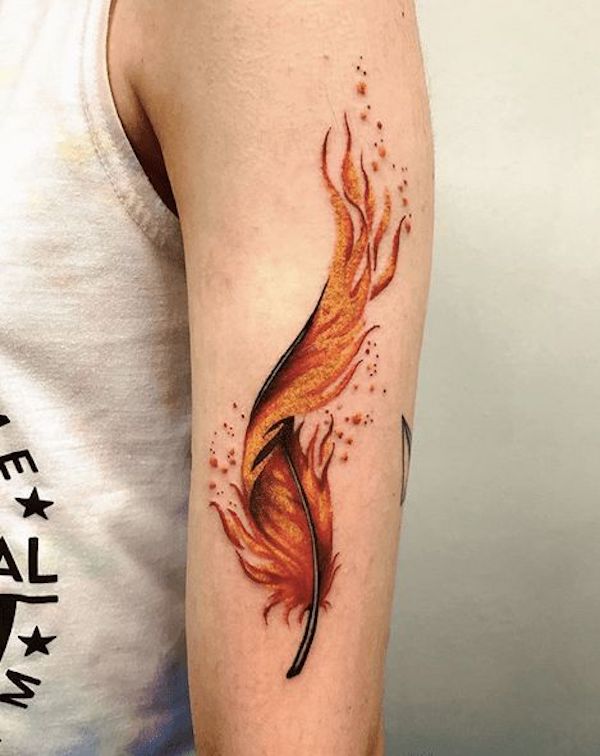 50 Beautiful Feather Tattoo Designs