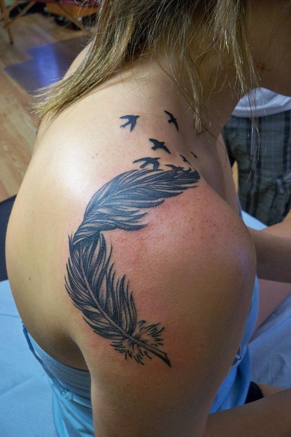 50 Beautiful Feather Tattoo Designs