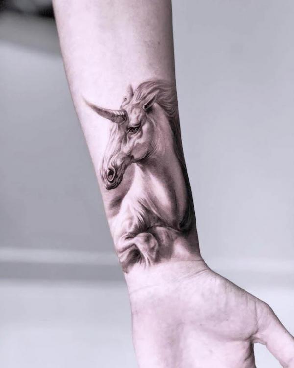 110 Animal Tattoo Designs with Meanings