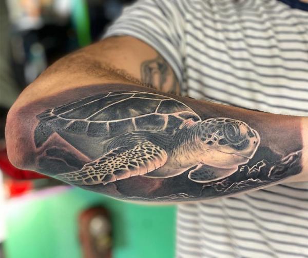 110 Animal Tattoo Designs with Meanings
