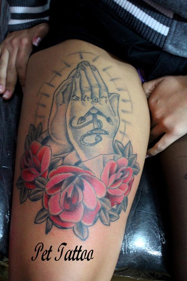 50 Awesome Praying Hands Tattoos