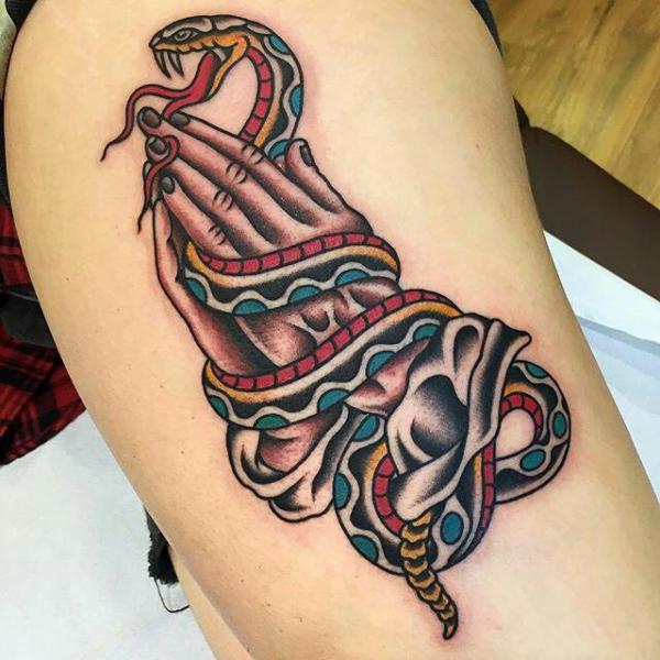 50 Awesome Praying Hands Tattoos