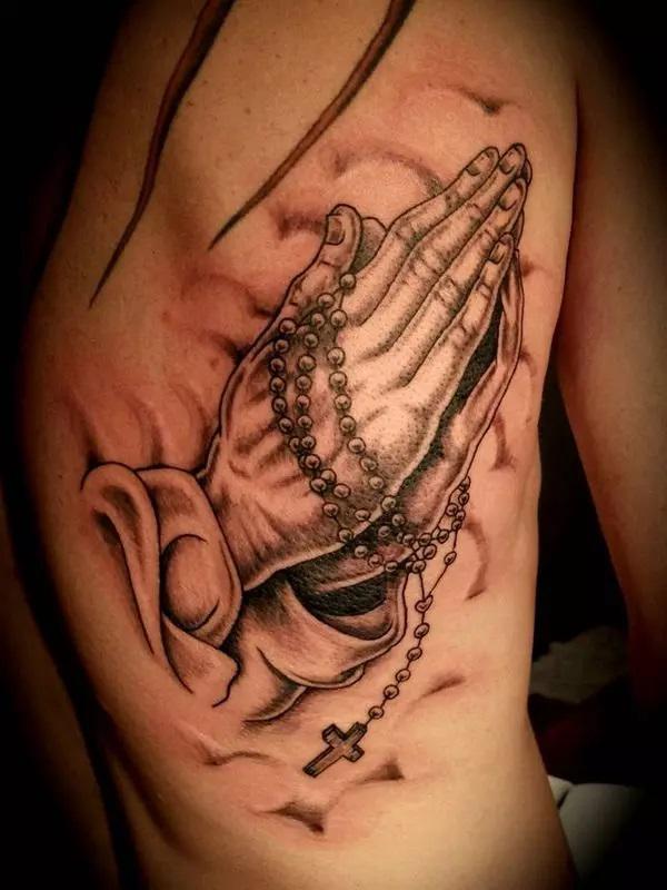 50 Awesome Praying Hands Tattoos