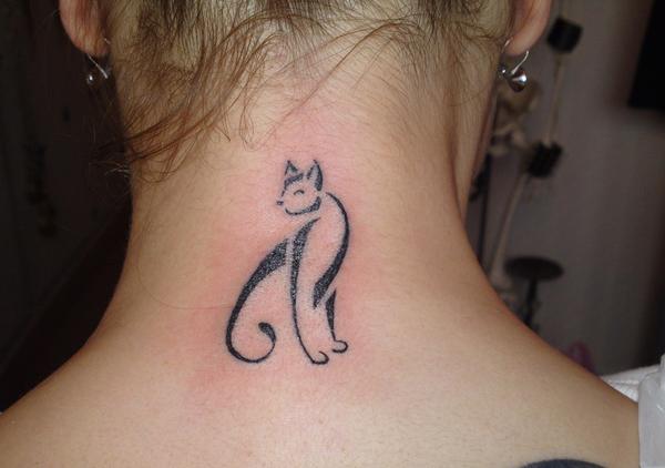 50+ Cute Small Tattoos You will Love