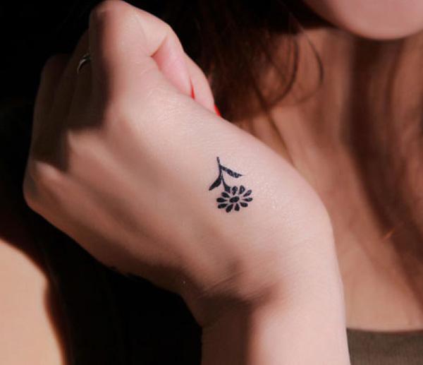 50+ Cute Small Tattoos You will Love