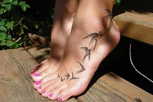 50+ Cute Small Tattoos You will Love