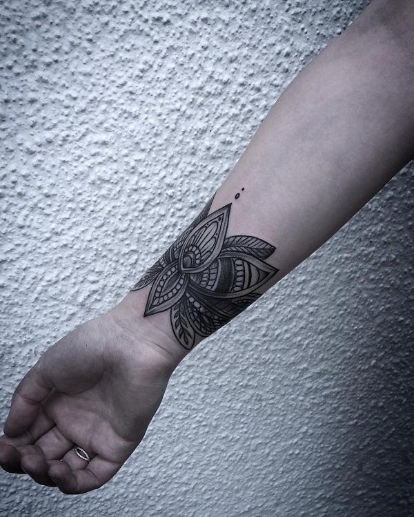 50 Eye-Catching Wrist Tattoo Ideas