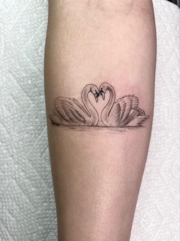 50 Heartfelt Love Tattoo Ideas for Couples and Romantics
